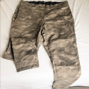 Green Camo jeggings
